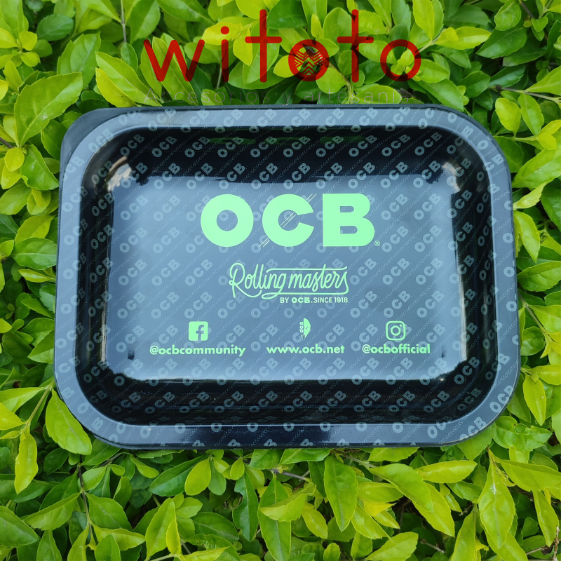 BANDEJA METALICA OCB CON TAPA 18.5 X 14CM MOTIVO 15